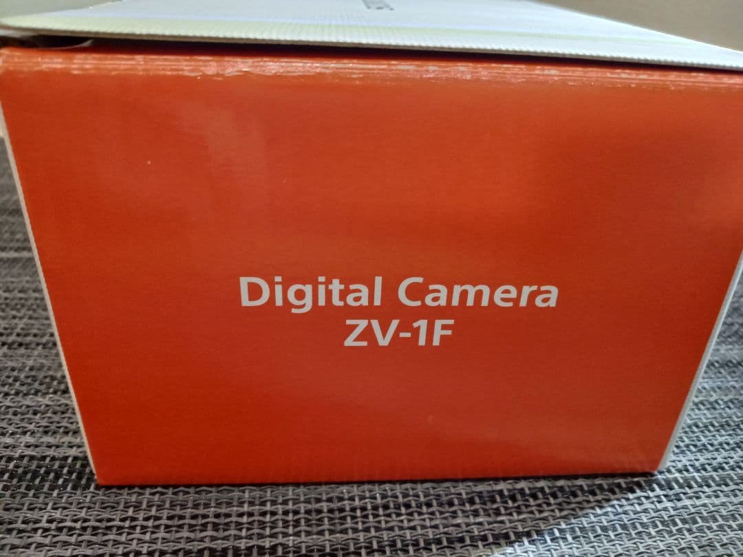 SONY VLOGCAM ZV-1F ブラック 128GB SDカード付き