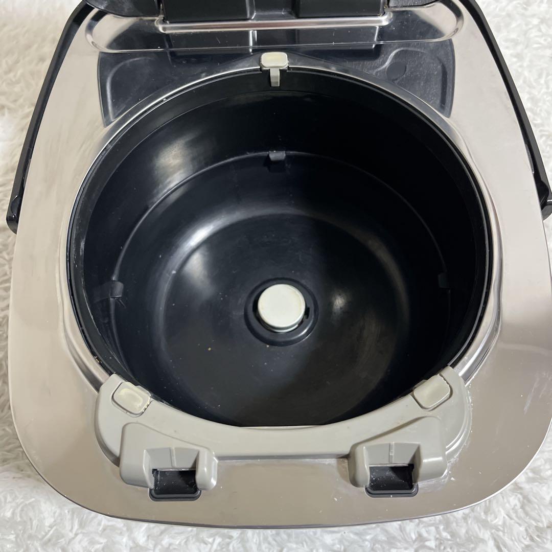 パナソニック 炊飯器 5.5合 可変圧力IH式 おどり炊き SR-PA108