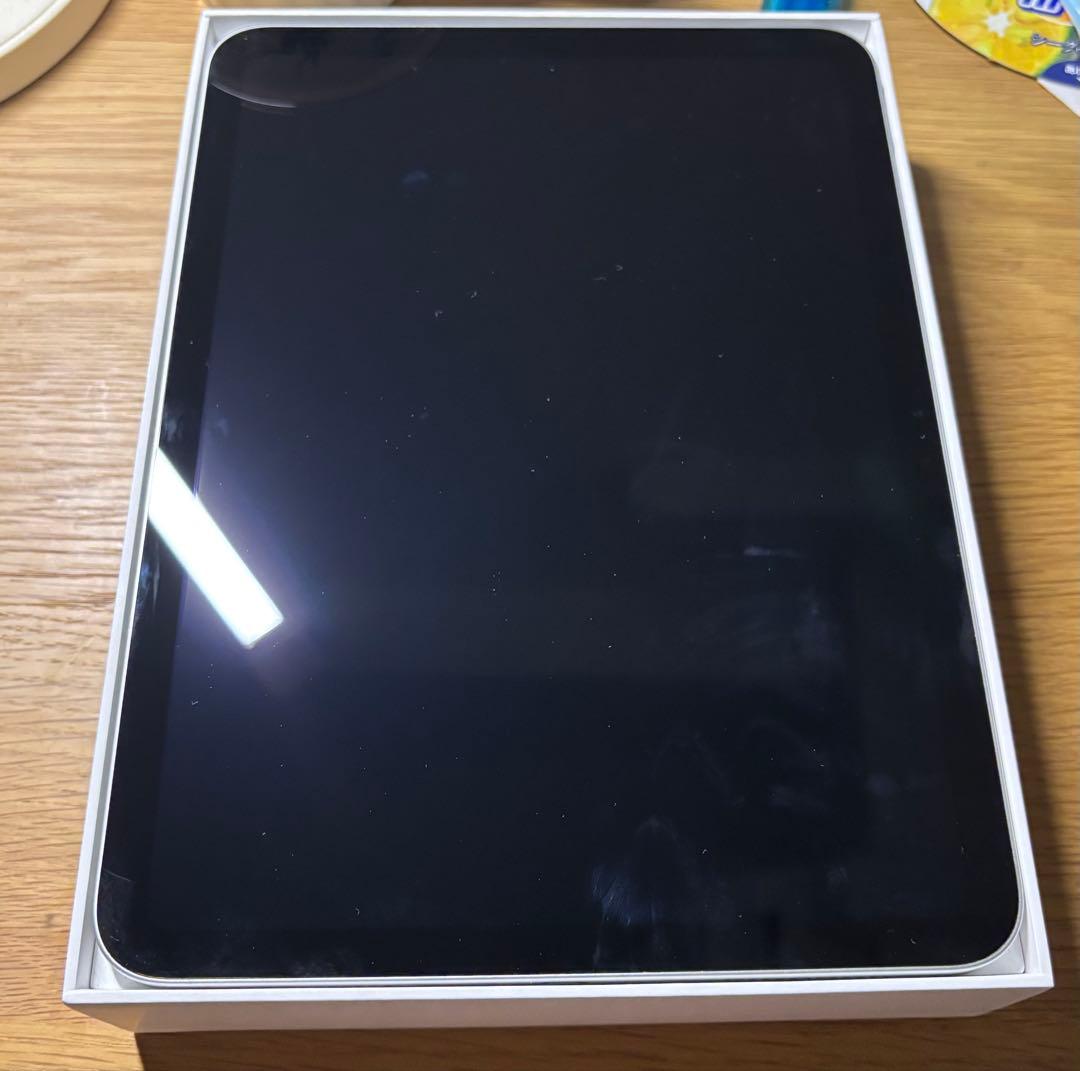 iPad 64GB 第10世代 SIMフリーシルバー 本体 充電器付き