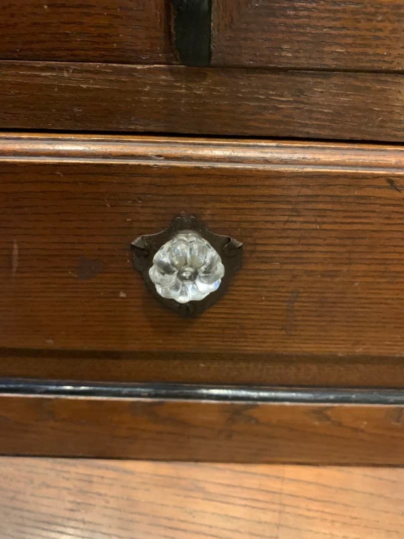 アンティーク家具 鏡扉の木製収納棚