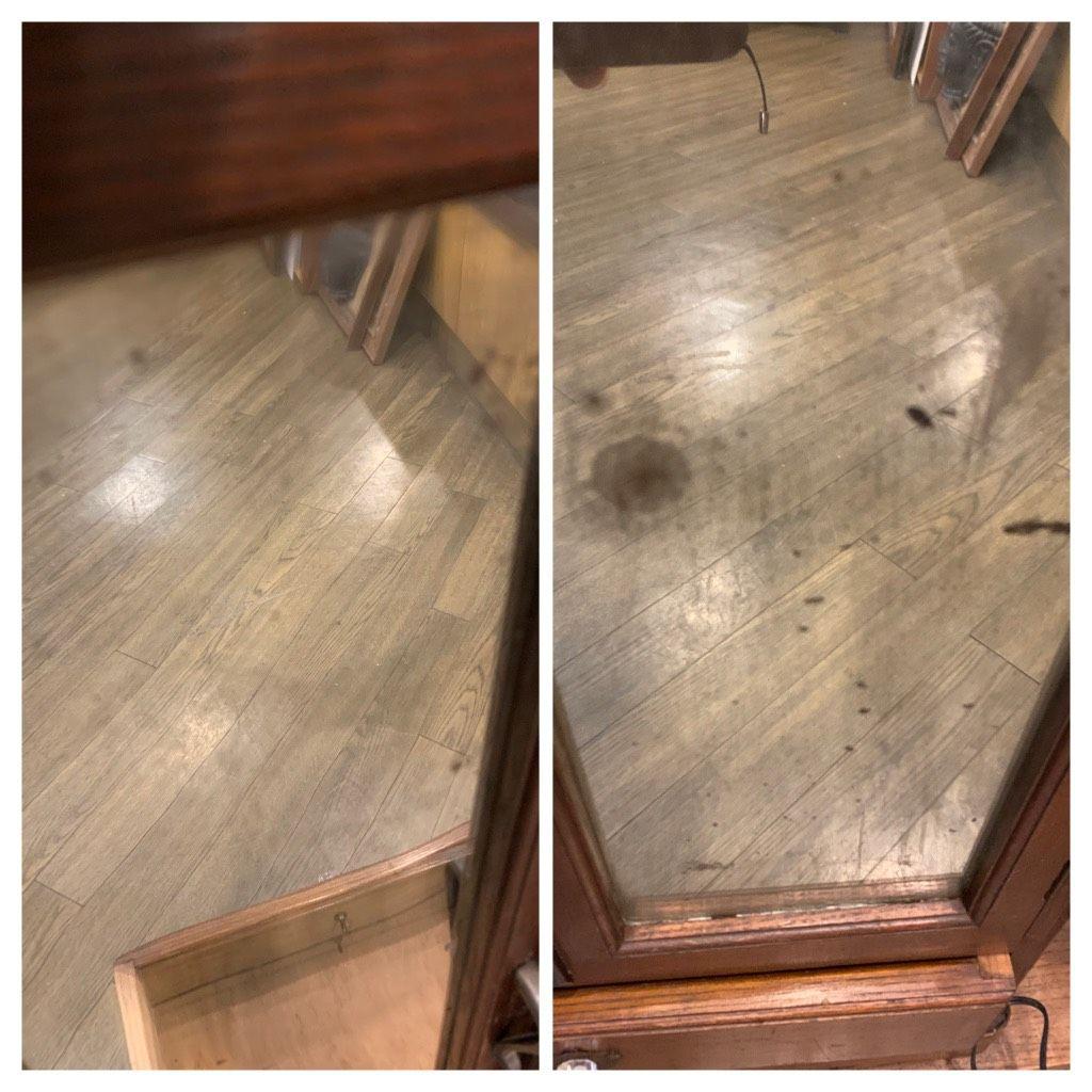 アンティーク家具 鏡扉の木製収納棚