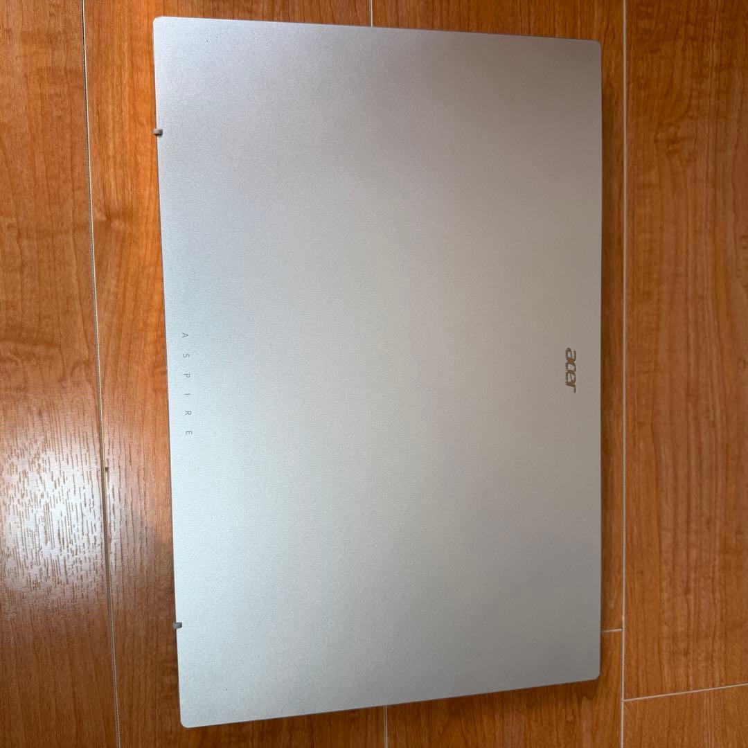 新古品】Acer Aspire A315 15.6インチ　電源アダプター付き