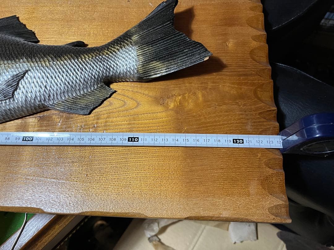 木彫り鮭、鮭木彫り、アイヌ木彫り、自在鉤、鮭横木、壁掛け、居酒屋