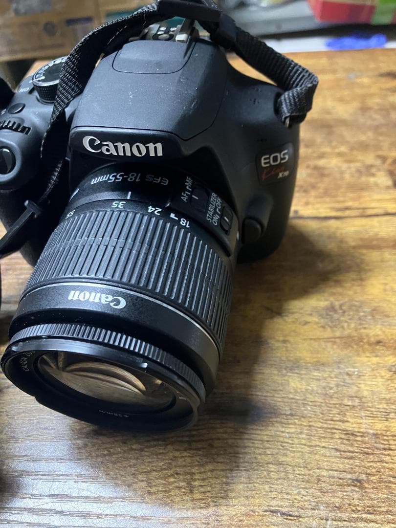 Canon EOS Kiss X70デジタル一眼レフカメラ #X