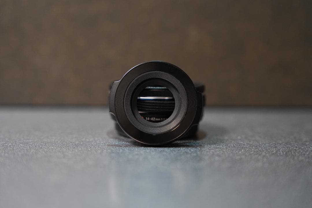 OM-D E-M10 Mark III EZダブルズームキット + おまけ付き