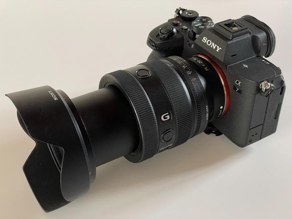 【美品】 SONY FE 20-70mm F4 G ズームレンズ