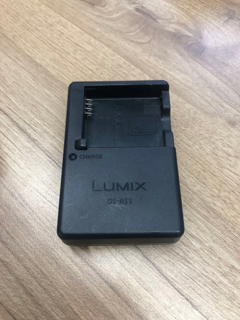 LUMIX カメラ コンパクト