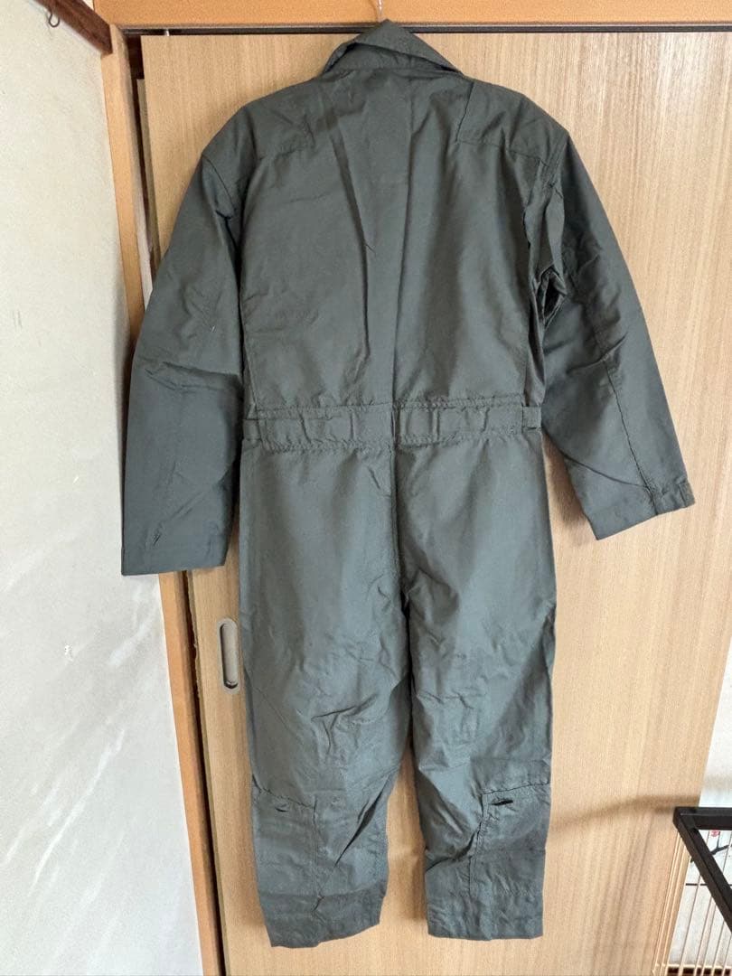 ミリタリーフライトスーツ新品タグ付 サイズ38S(日本サイズM-L)