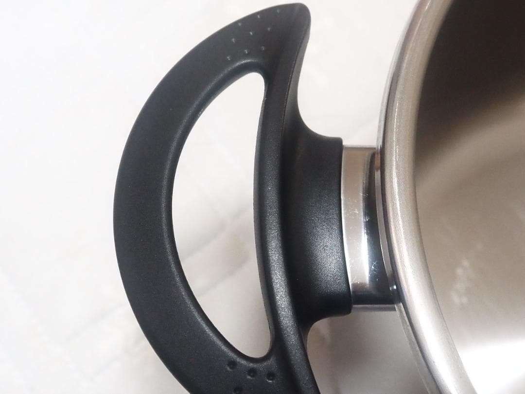 【美品】T-FAL 圧力鍋クリプソ 6.0L 　22cm ステンレス