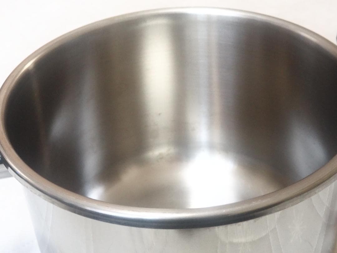 【美品】T-FAL 圧力鍋クリプソ 6.0L 　22cm ステンレス