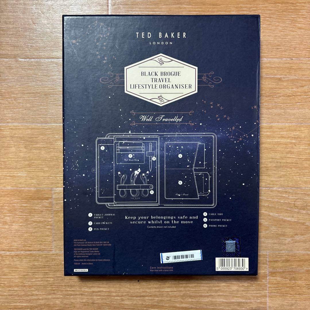 ⭐︎現地ロンドンで購入⭐︎【TED BAKER LONDON】タブレット・スマホ収納