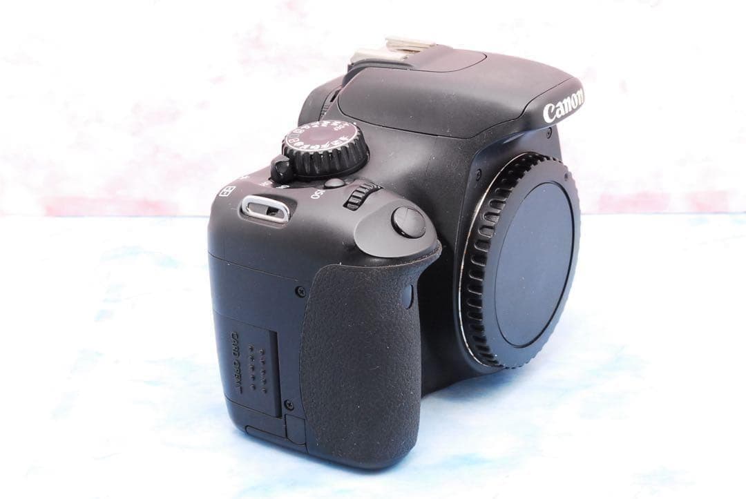 Canon Kiss X4☆入門機☆一眼レフカメラ☆Wレンズ☆入学式にも！