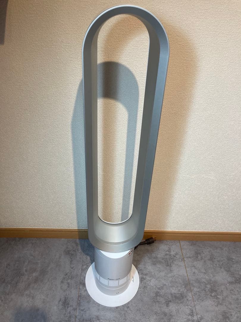 Dyson AM07 Cool 羽の無い扇風機 ホワイト 極美品2024年