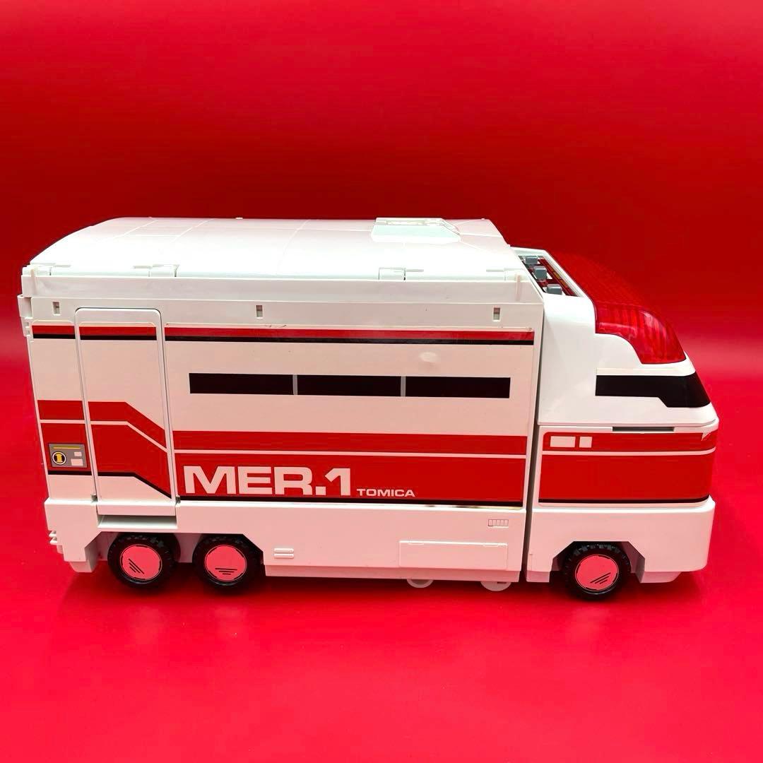 【希少・動作確認済】トミカ 未来緊急基地 箱付き 当時物 レトロ ギミック完動品