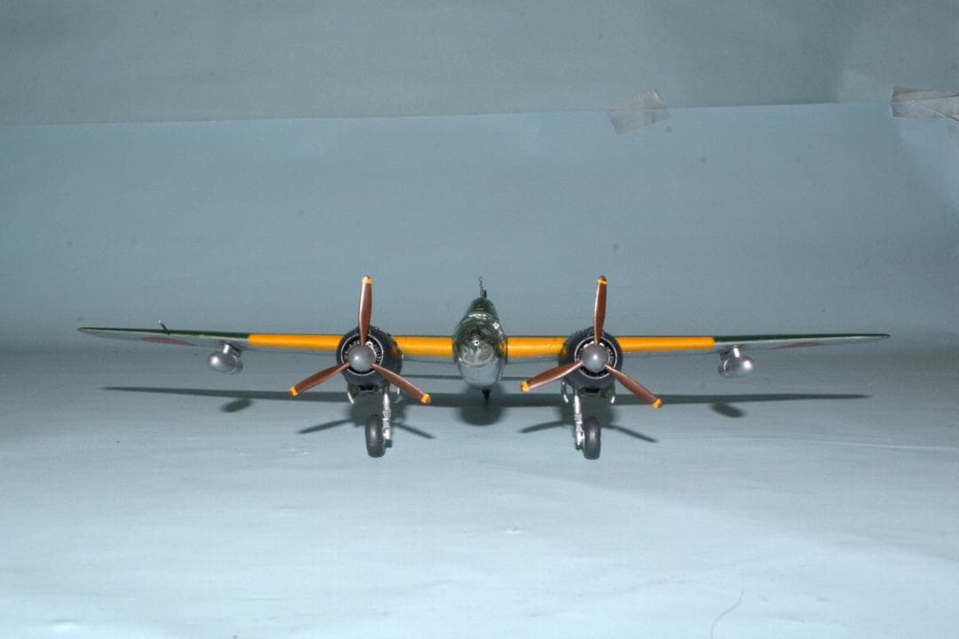 [完成品]1/72スケール　日本海軍　陸上爆撃機『銀河』11型