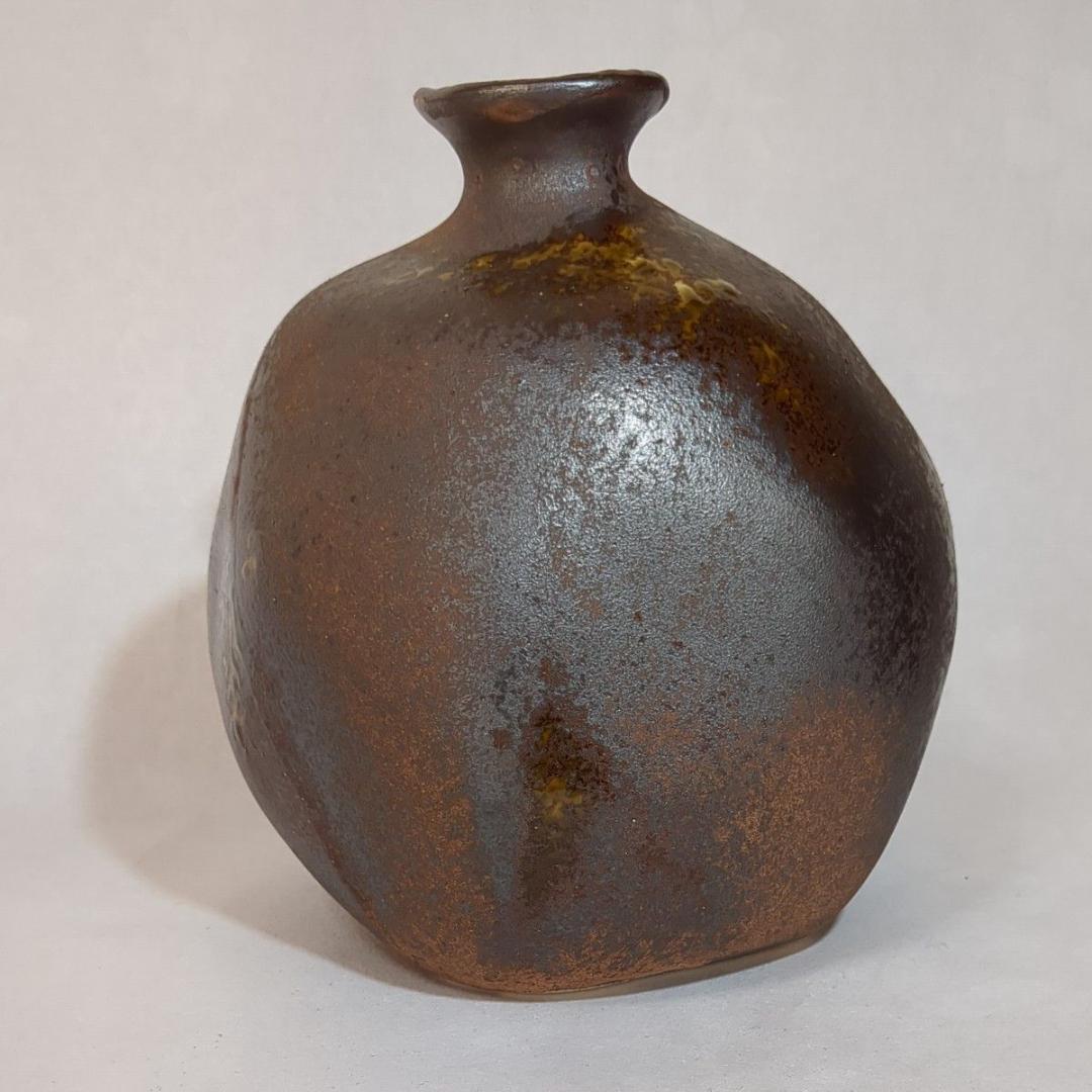 九谷焼 九谷一茂 鉄釉色絵花瓶 加賀伝統工芸 五彩 落款あり ヴィンテージ美品