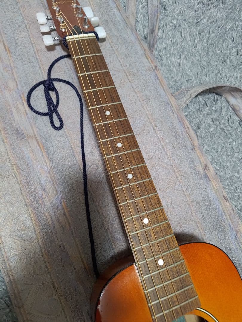 K.Yairi ENJOY PART4 “DANDELION” ミニギター