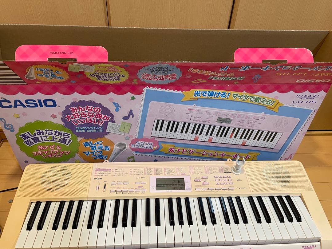 CASIO LK-115 キーボード 61鍵盤