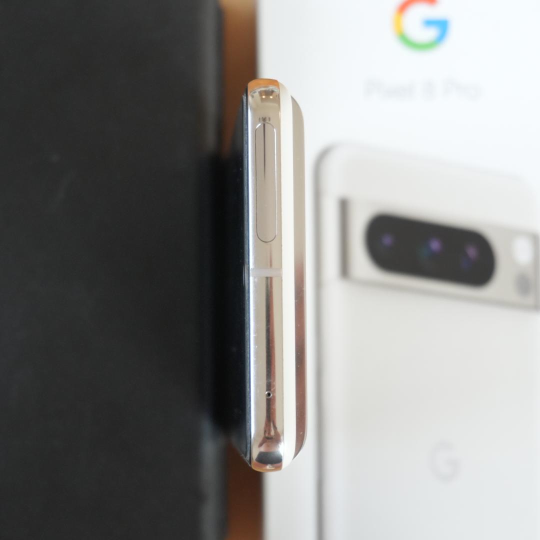 【美品】Pixel 8 Pro 256GB Porcelain Simフリー