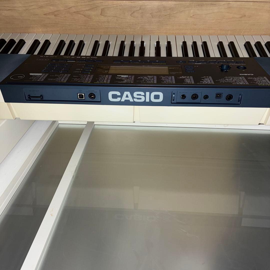 カシオ　電子キーボード　LK-215動作良好です　光キーボード！