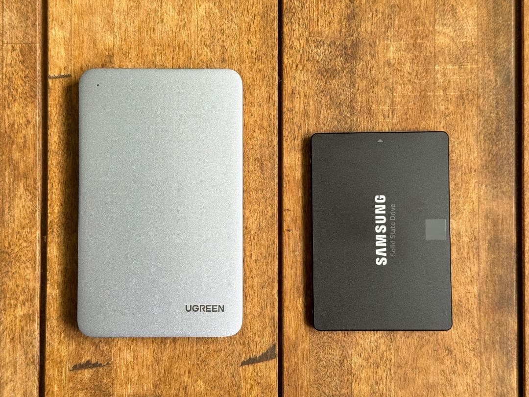 Samsung 870 EVO 4TB + UGREEN 外付けケース セット