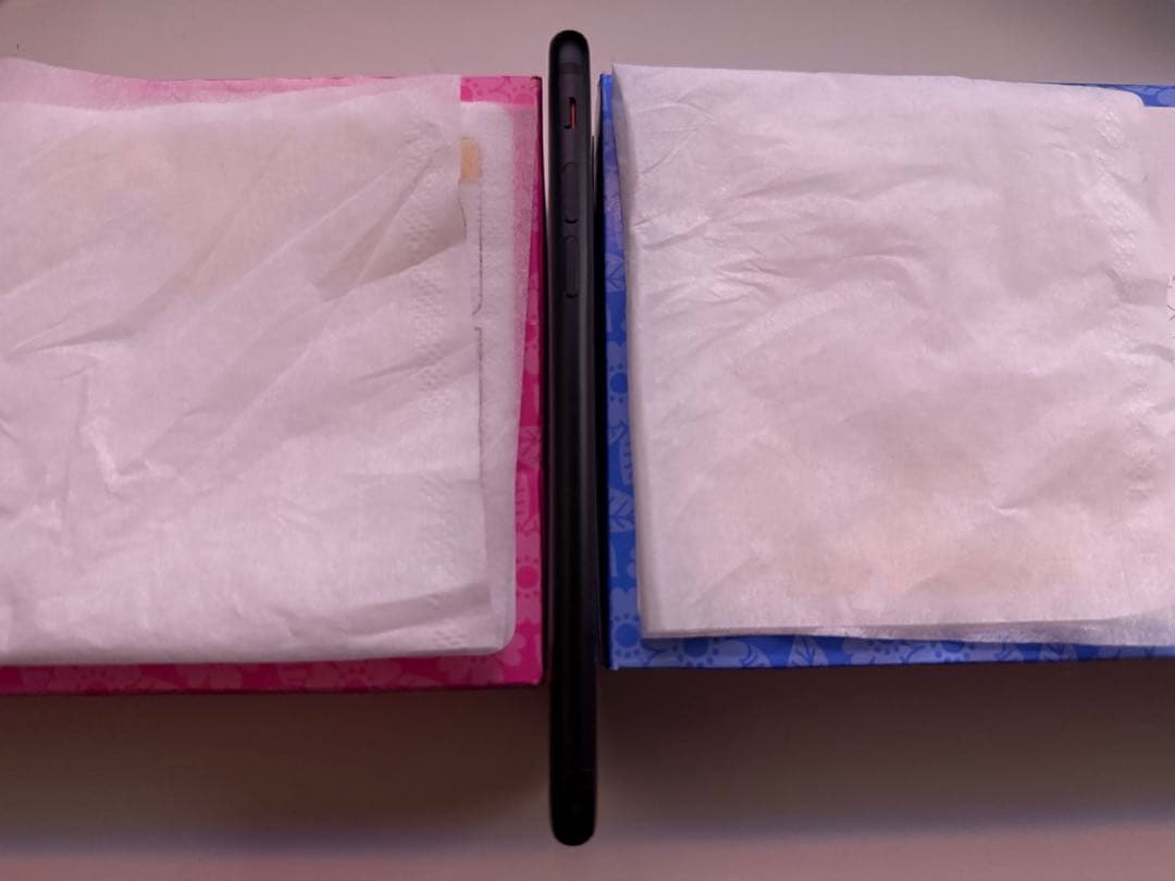 Apple iPhone SE3 ミッドナイト　64GB