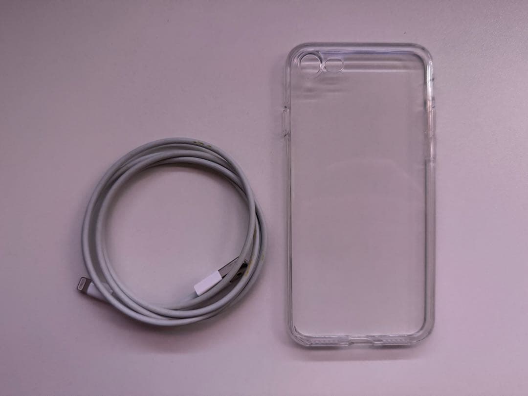 Apple iPhone SE3 ミッドナイト　64GB