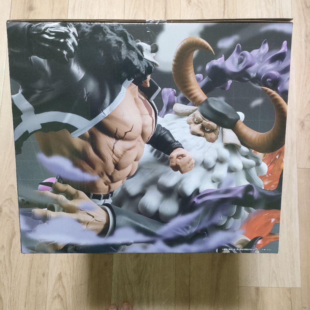 ワンピース一番くじラストワン賞 くま VSサターン聖