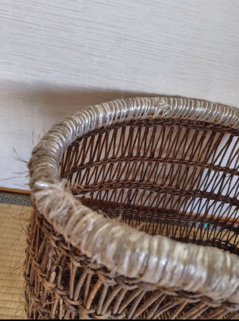あけびの蔓かご　農具　古道具　手作り　花入れ　オブジェ　傘入れ