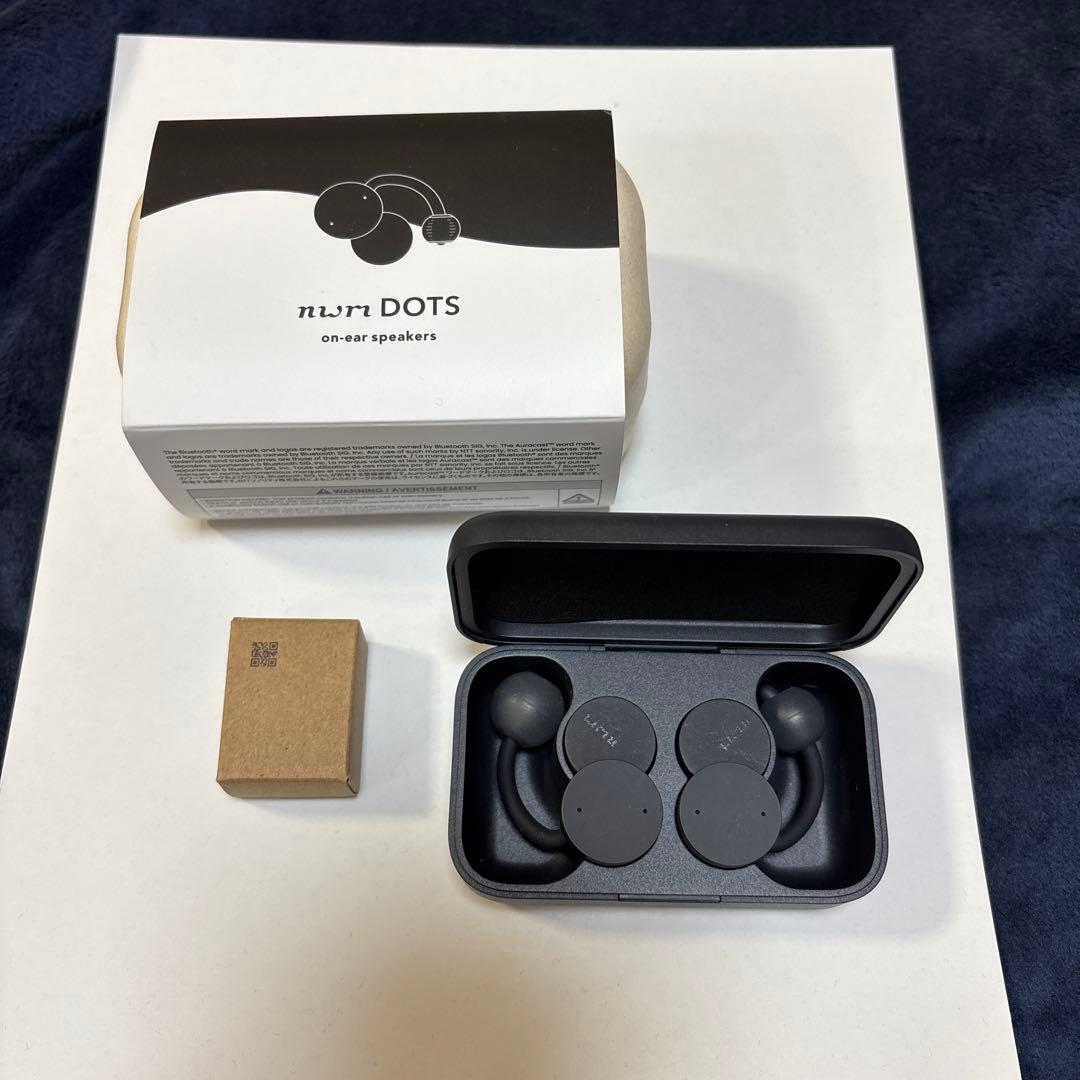 nwm DOTS オープンイヤー型完全ワイヤレス耳スピーカー チャコールブラック