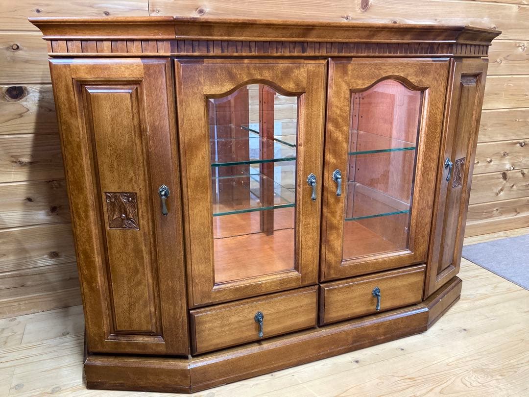 葉山ガーデン　ランカスターHC 木製ブラウンキャビネット ガラス扉付き