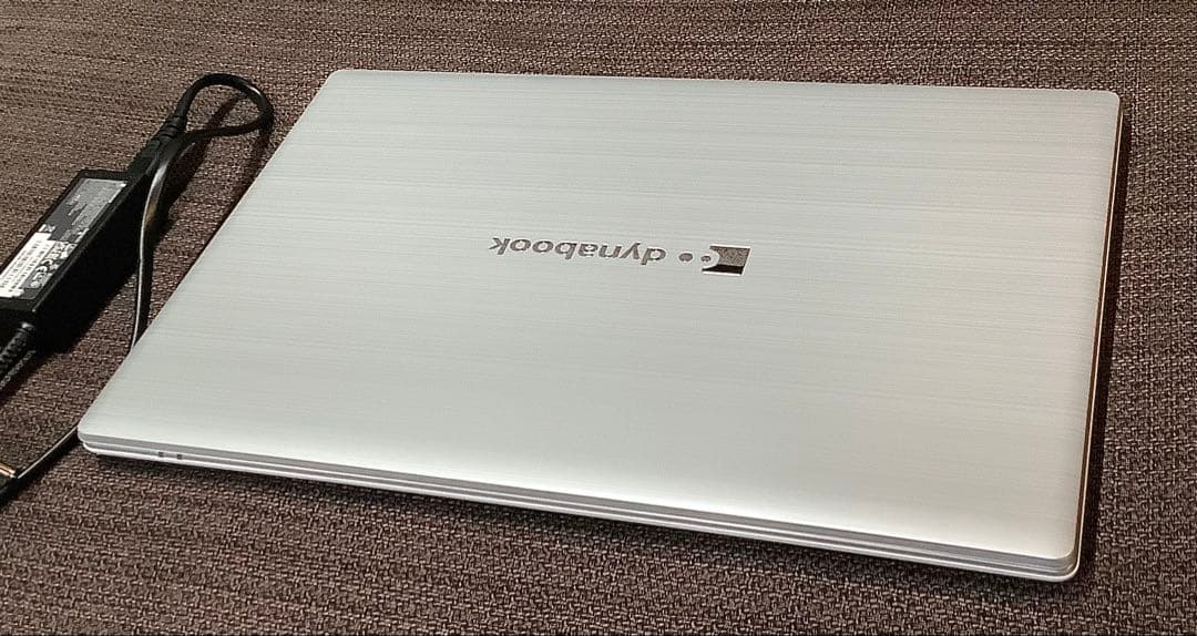 13世代 東芝 dynabook C5 i3-1305U 8GB 256GB