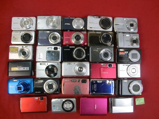 2：Nikon・CASIO・FUJIFILM 他～　デジカメ　計29点　ジャンク