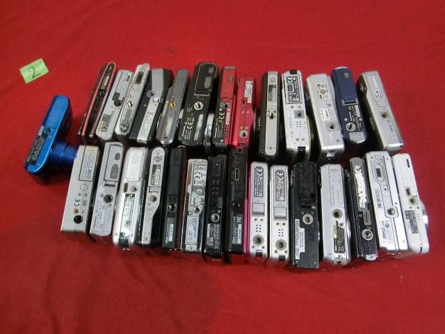 2：Nikon・CASIO・FUJIFILM 他～　デジカメ　計29点　ジャンク