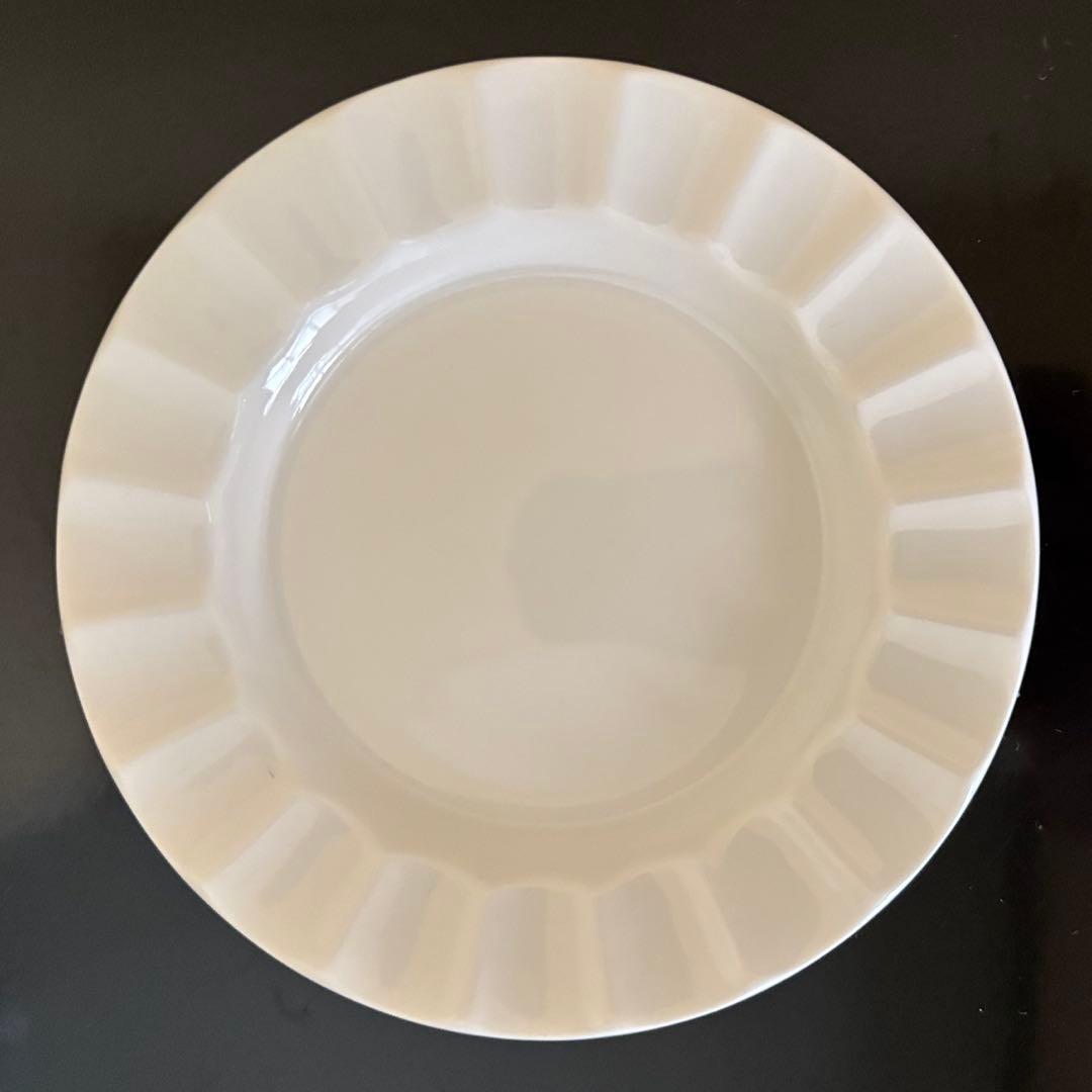 ロイヤルコペンハーゲン 白磁 輪花 小皿 12.5cm 9枚セット