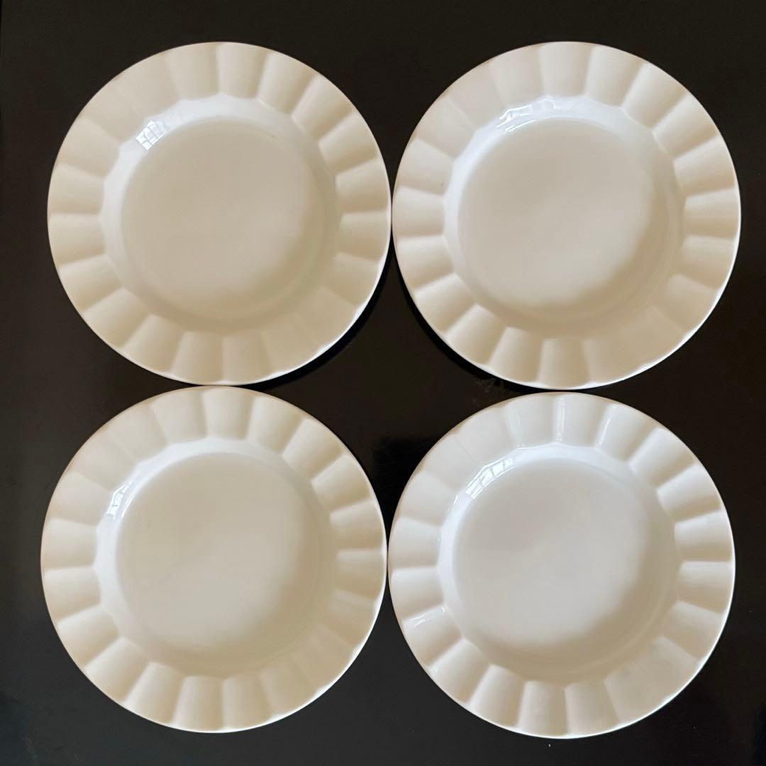 ロイヤルコペンハーゲン 白磁 輪花 小皿 12.5cm 9枚セット