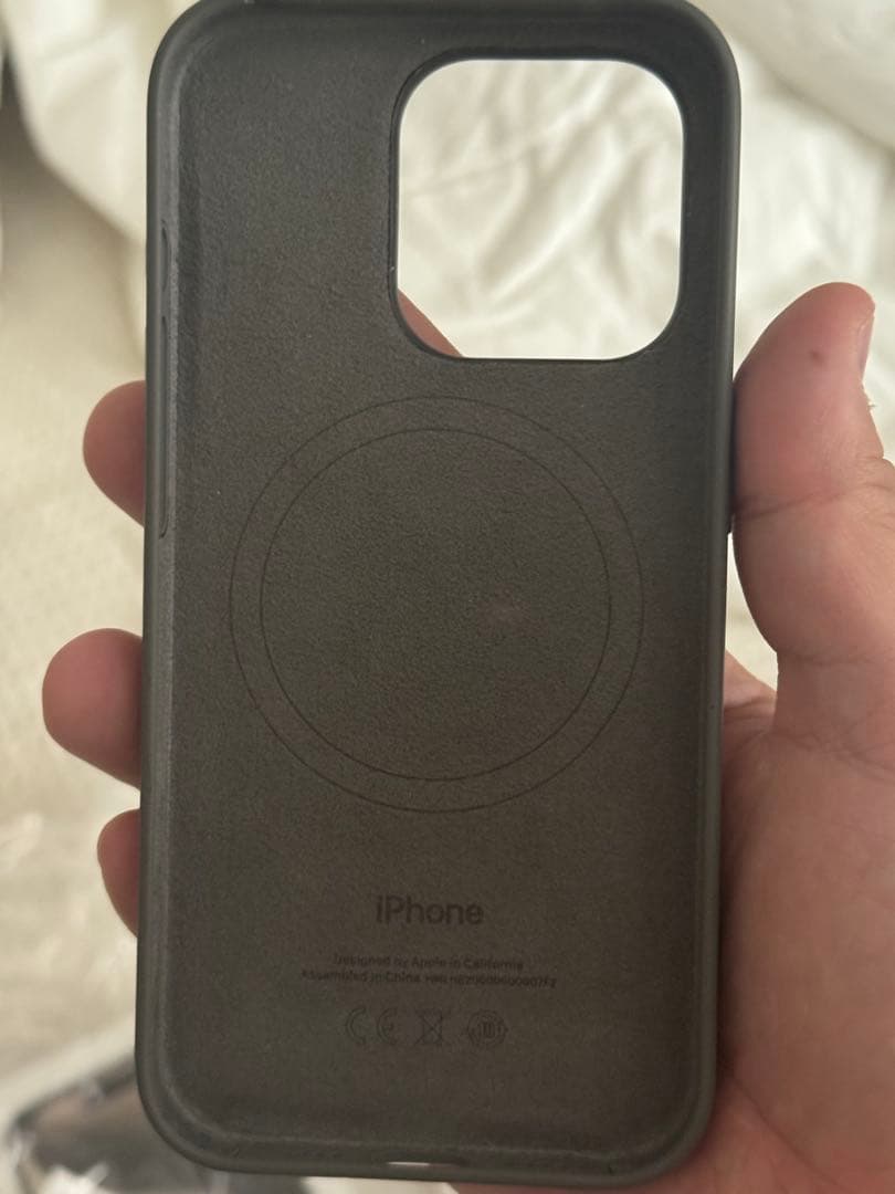 【10/27まで販売&値下OK】iPhone15Pro128GB 純正ケース2点