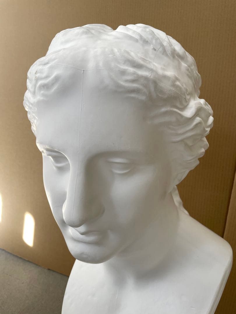 ミロ　ヴィーナス　石膏像