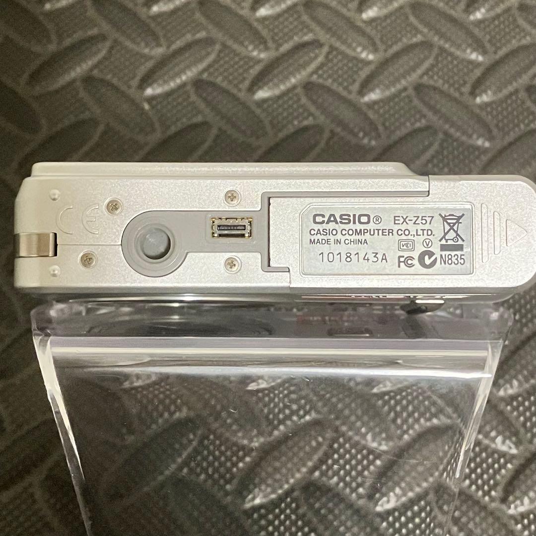 【動作品】CASIO EXILIM EX-Z57 オールドコンデジ　平成