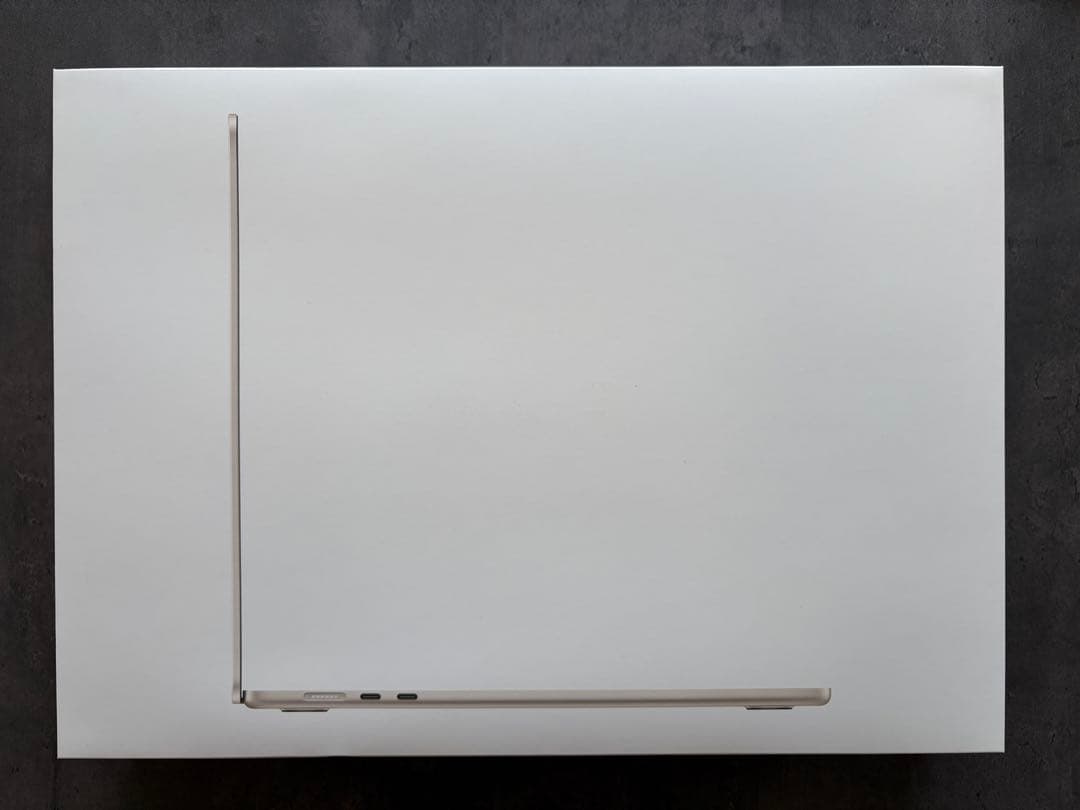 M2 MacBook Air 15インチ 8GB/512GB バッテリー100%