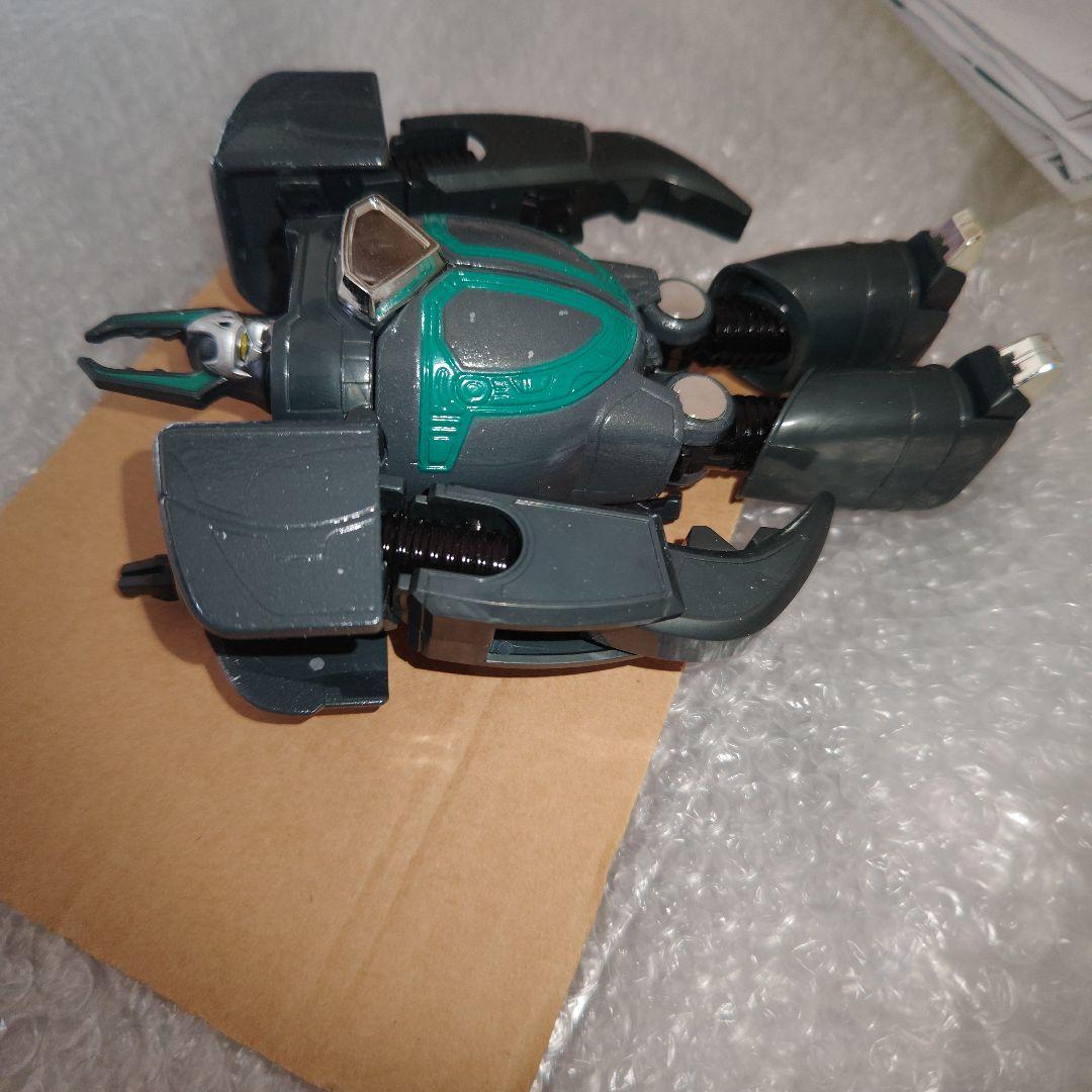 ビーファイターカブト　クワガタイタン　フィギュア　シール未使用　現状品