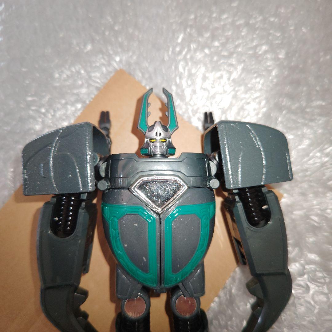 ビーファイターカブト　クワガタイタン　フィギュア　シール未使用　現状品