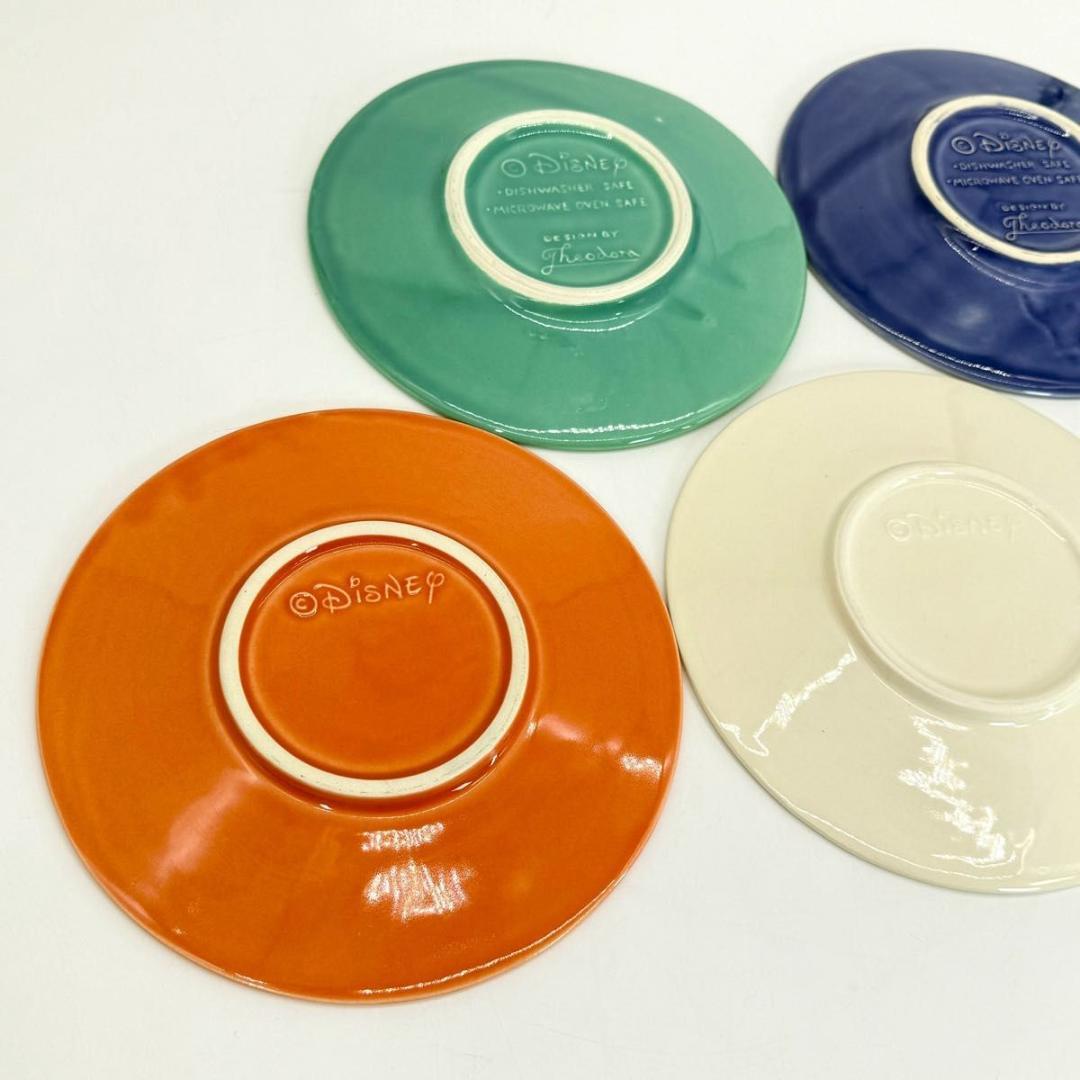 ディズニー　プレート　レリーフ 皿 Disney ミッキーマウス
