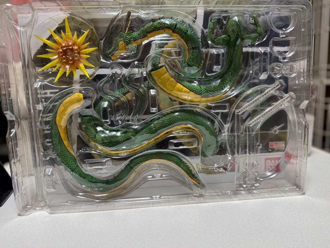 BANDAI バンダイ S.H.フィギュアーツ ドラゴンボール 神龍 フィギュア