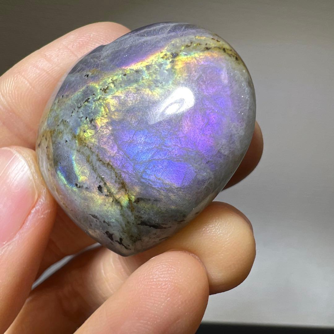 ナツナギお取り置き　希少色　ハート　ラブラドライト　握り石