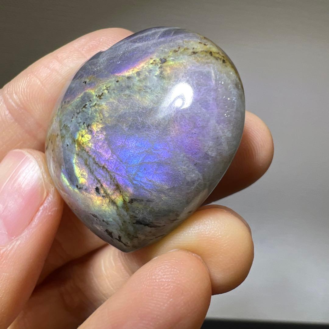 ナツナギお取り置き　希少色　ハート　ラブラドライト　握り石