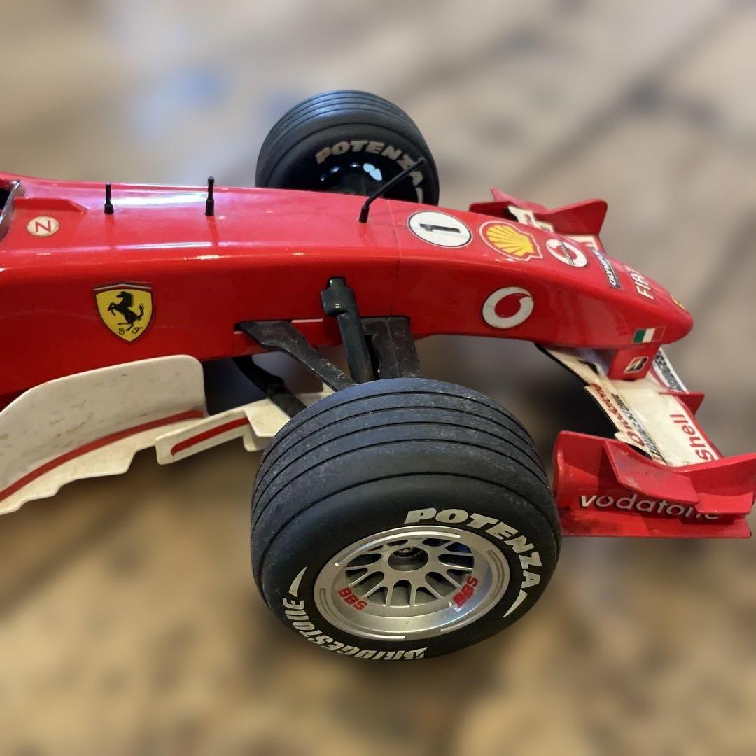 Ferrari F2005 ミハエル・シューマッハ 1/18 Mattel
