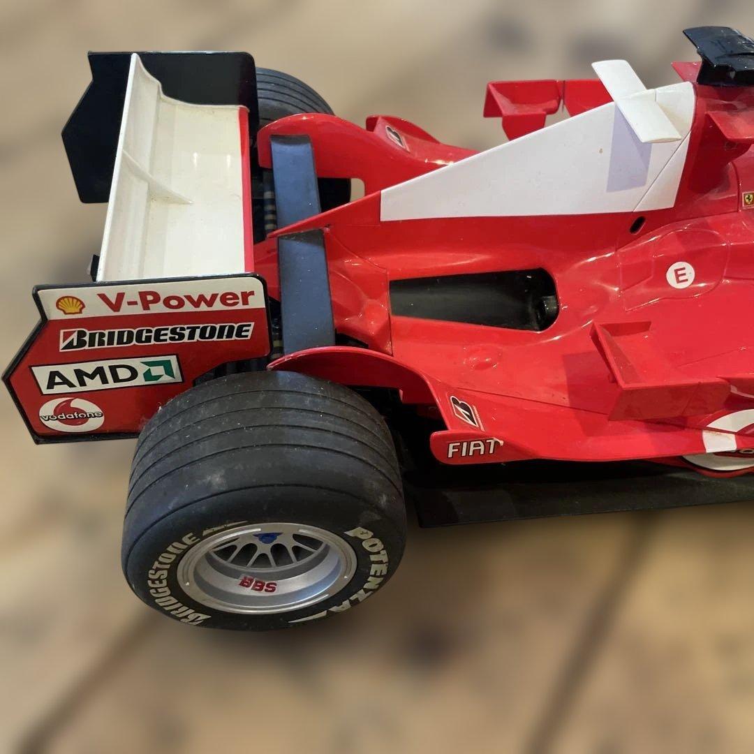 Ferrari F2005 ミハエル・シューマッハ 1/18 Mattel
