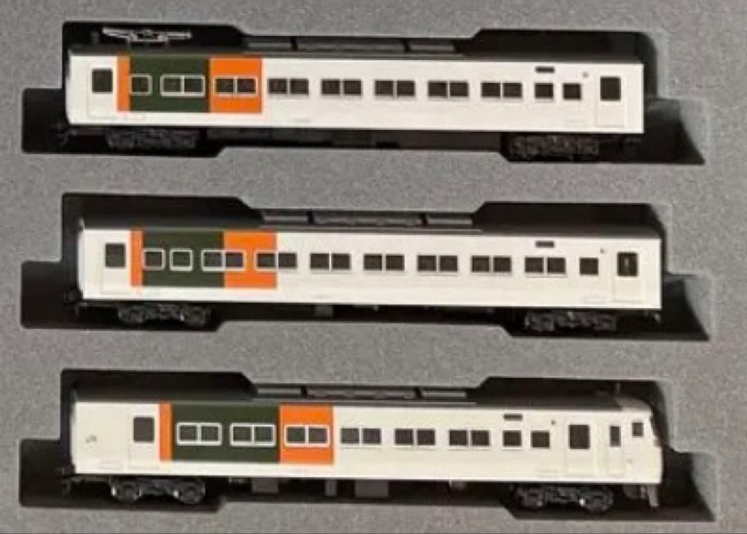 鉄道模型 KATO Nゲージ 185系0番台「踊り子」新塗色 5両セット