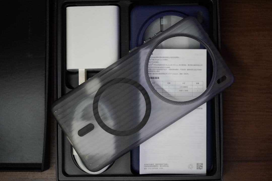 スマートフォン本体 vivo x200 Pro 12/256GB